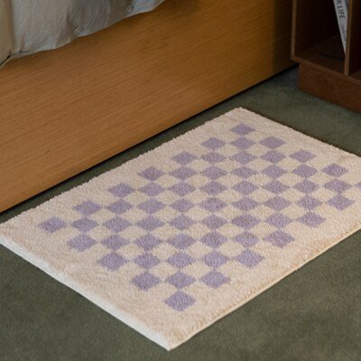 LoungeYard | Soft, fluffy bathroom rug with check pattern — product view 3
