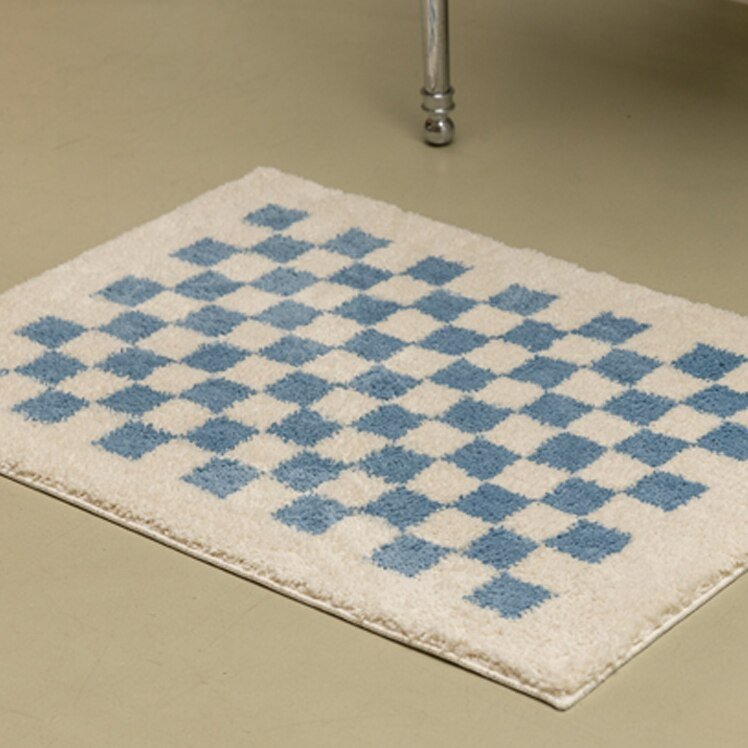 LoungeYard | Soft, fluffy bathroom rug with check pattern — product view 4