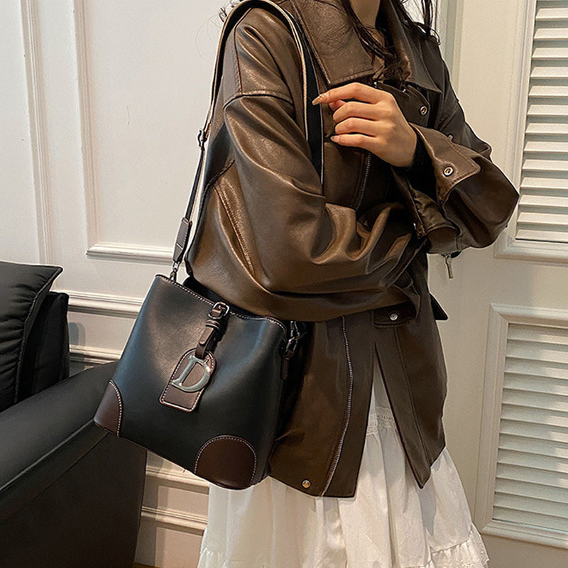 EleganceCross - Luxury and Practical Shoulder Bag for Every Day LoungeYard — product view 7