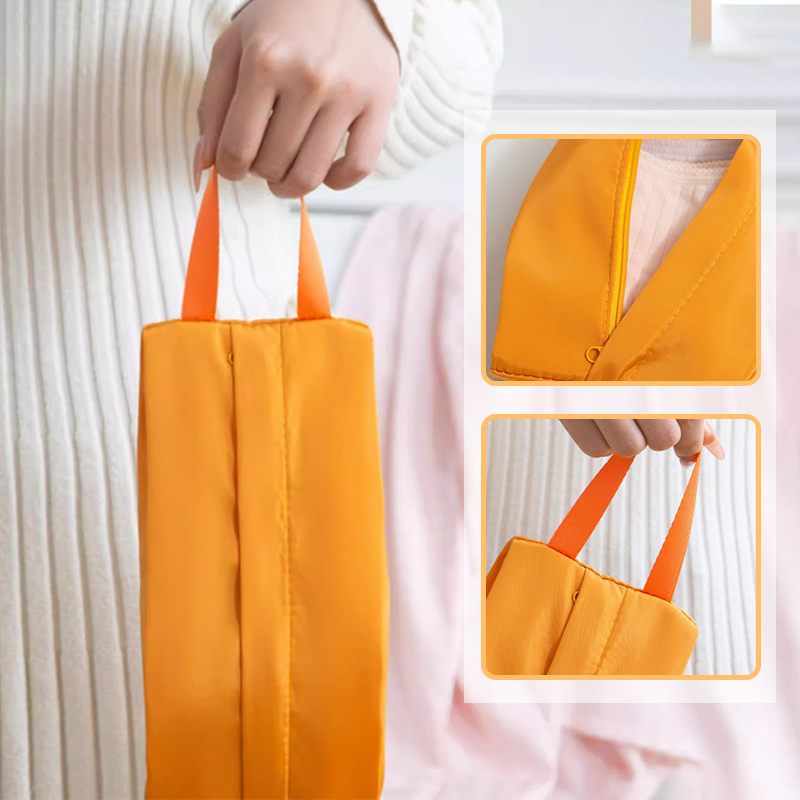 LoungeYard | Waterproof and portable travel organizer bag — product view 3