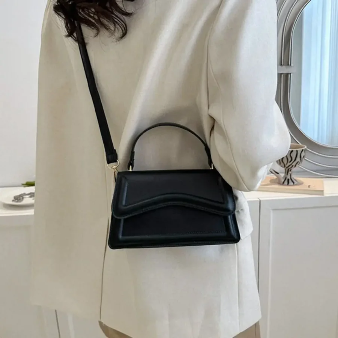 LoungeYard | Stylish Leather Ladies Shoulder Bags - LuxeClass — product view 3