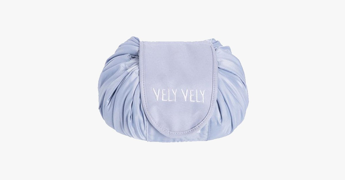 LoungeYard | Magic Cosmetic Bag - Polyester Pouch - with Drawstring Closure - Perfect for Organizing Your Cosmetics! — product view 4