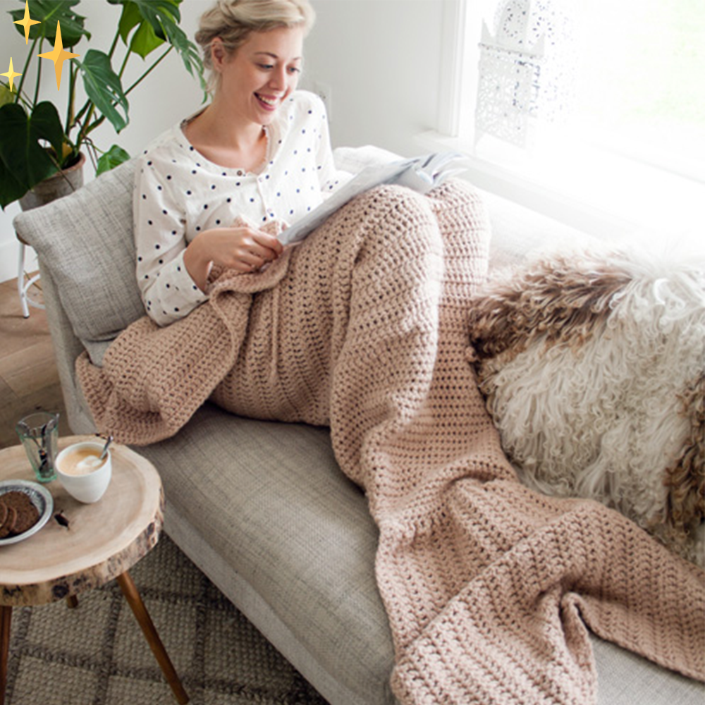 LoungeYard | Warm Knitted Mermaid Tail Blanket - MermaidDreams — product view 5